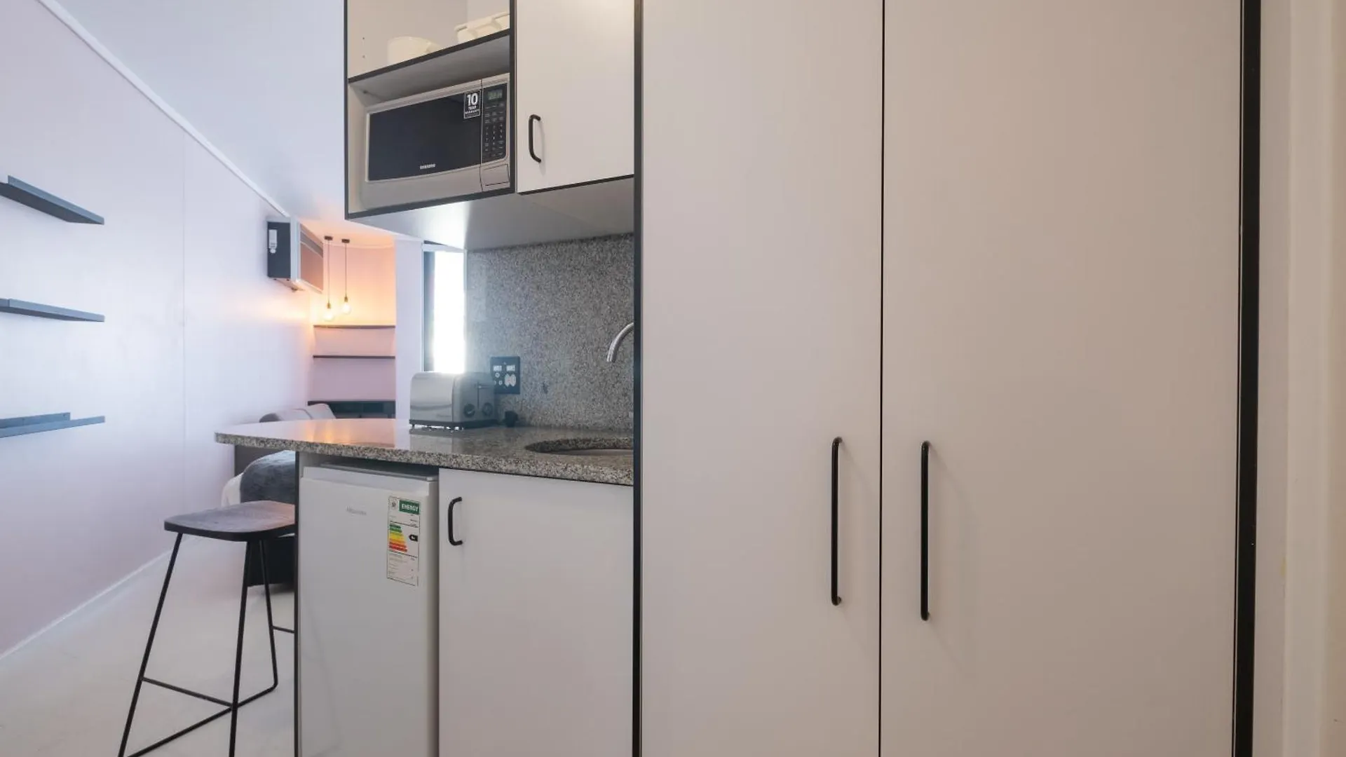 Flamingo 206: Sea Point Aprt Near Beaches Cape Town Apartment